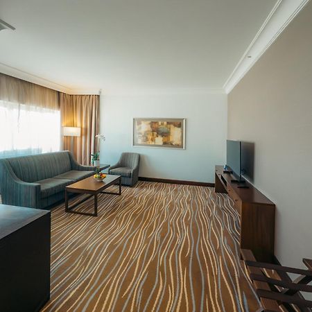Copthorne Downtown By Millennium Abu Dhabi Exterior foto