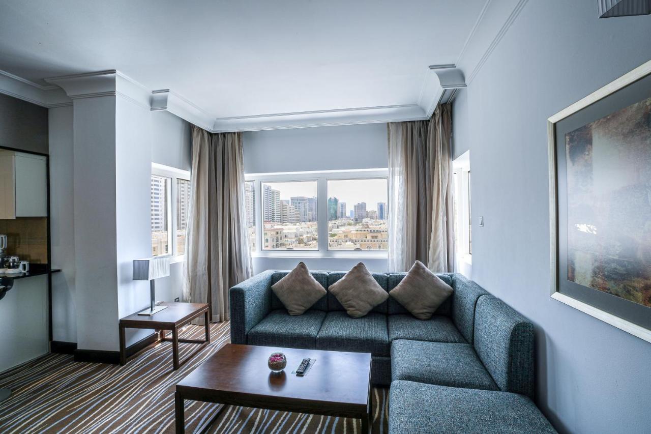 Copthorne Downtown By Millennium Abu Dhabi Exterior foto