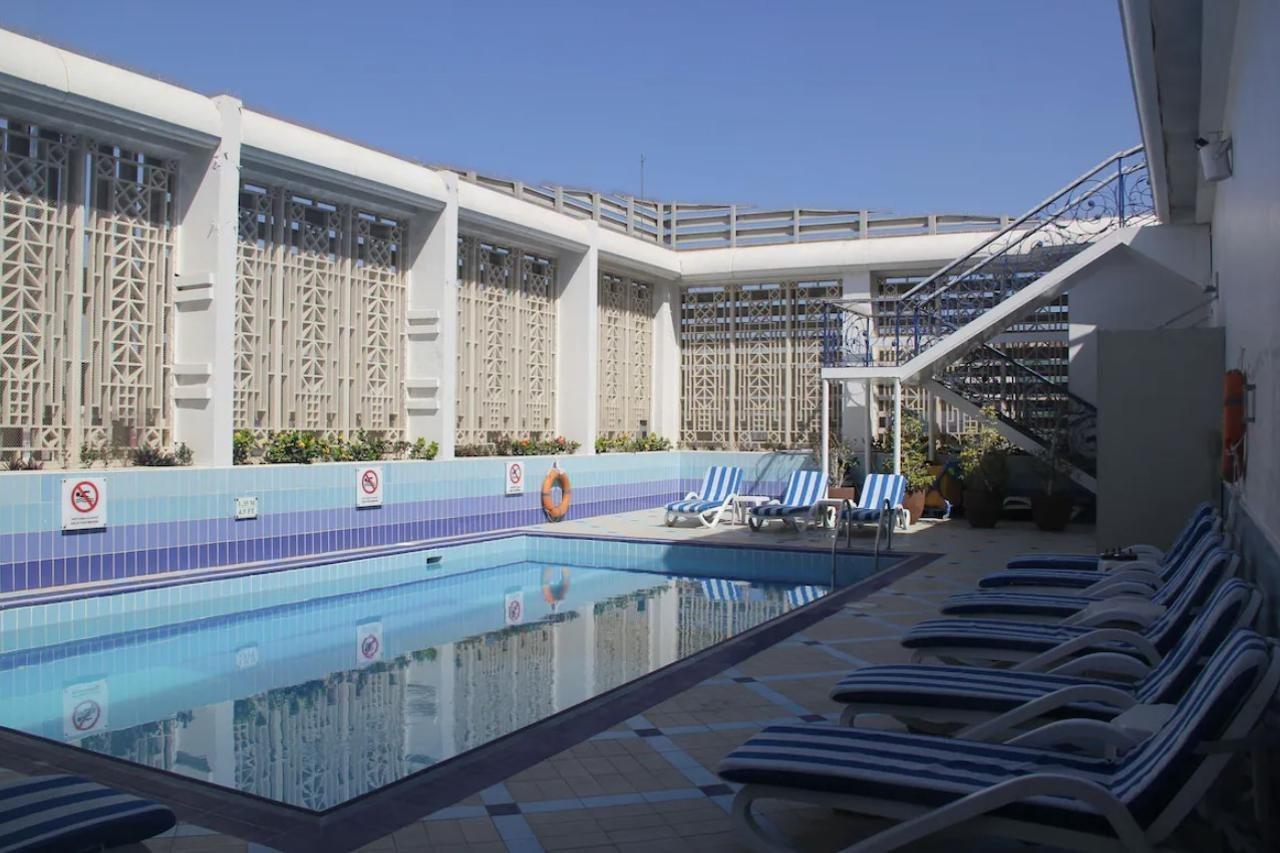 Copthorne Downtown By Millennium Abu Dhabi Exterior foto
