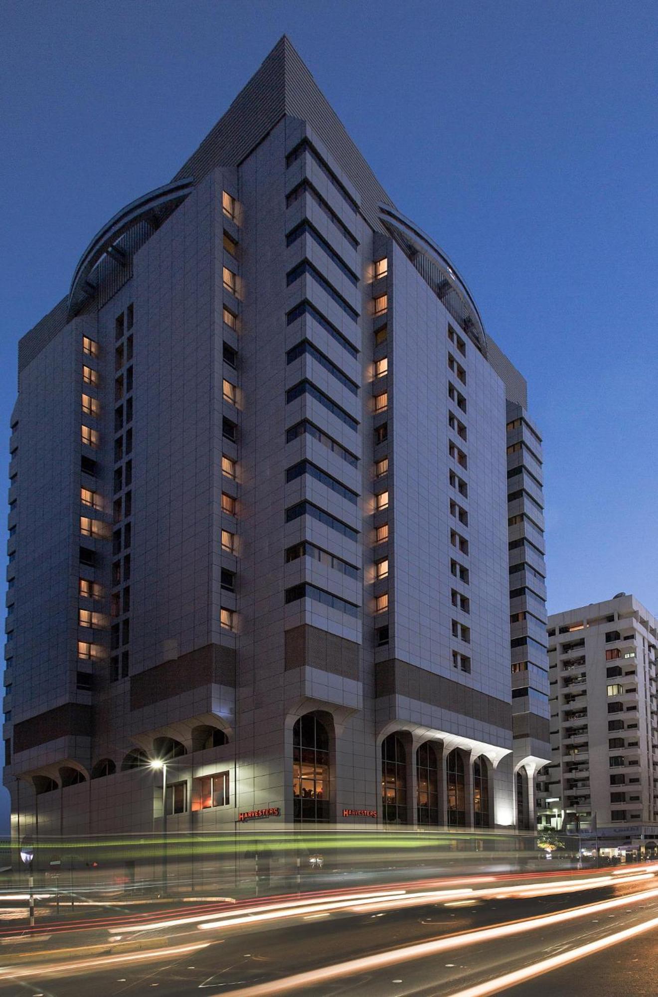 Copthorne Downtown By Millennium Abu Dhabi Exterior foto