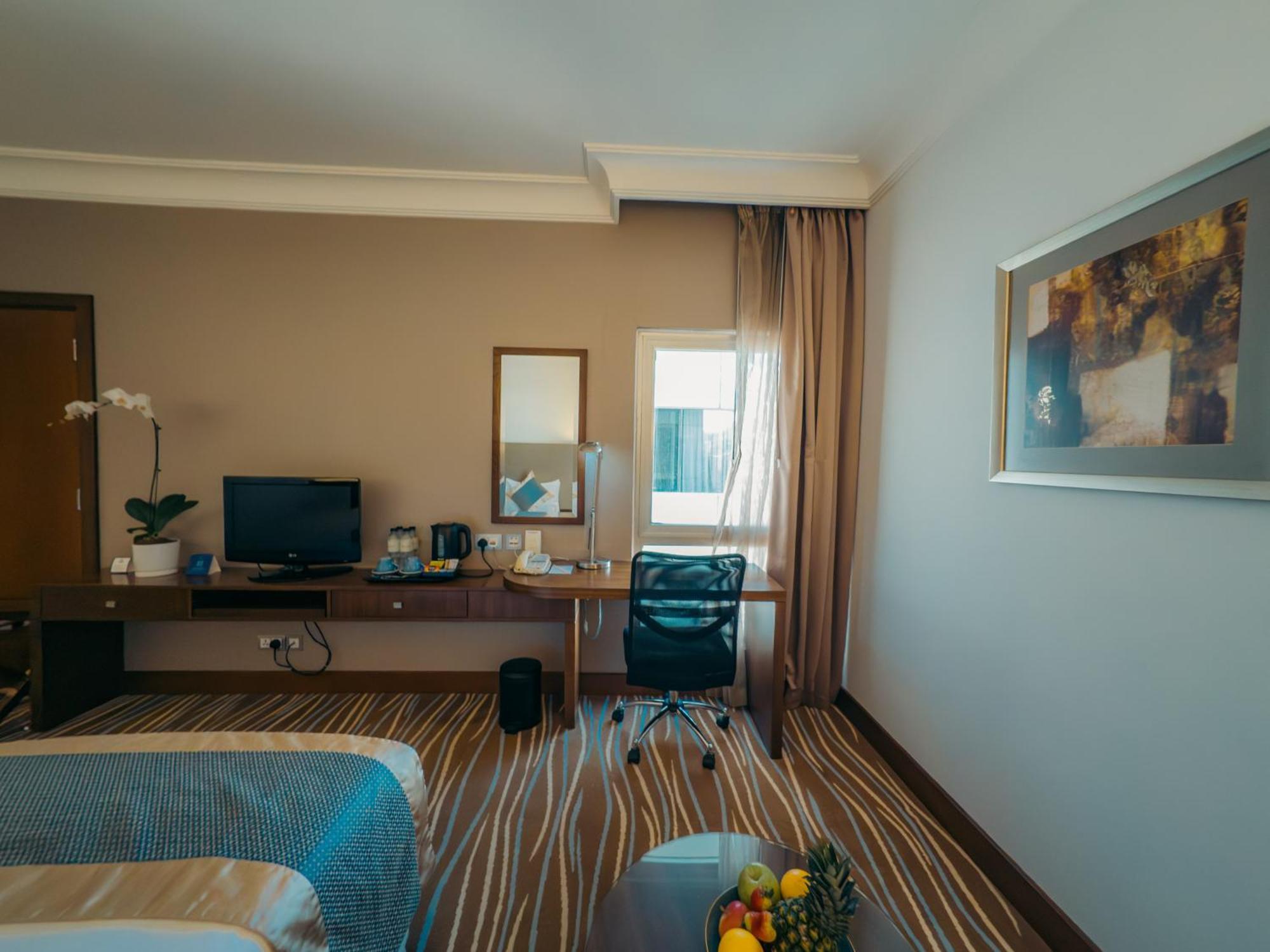 Copthorne Downtown By Millennium Abu Dhabi Exterior foto