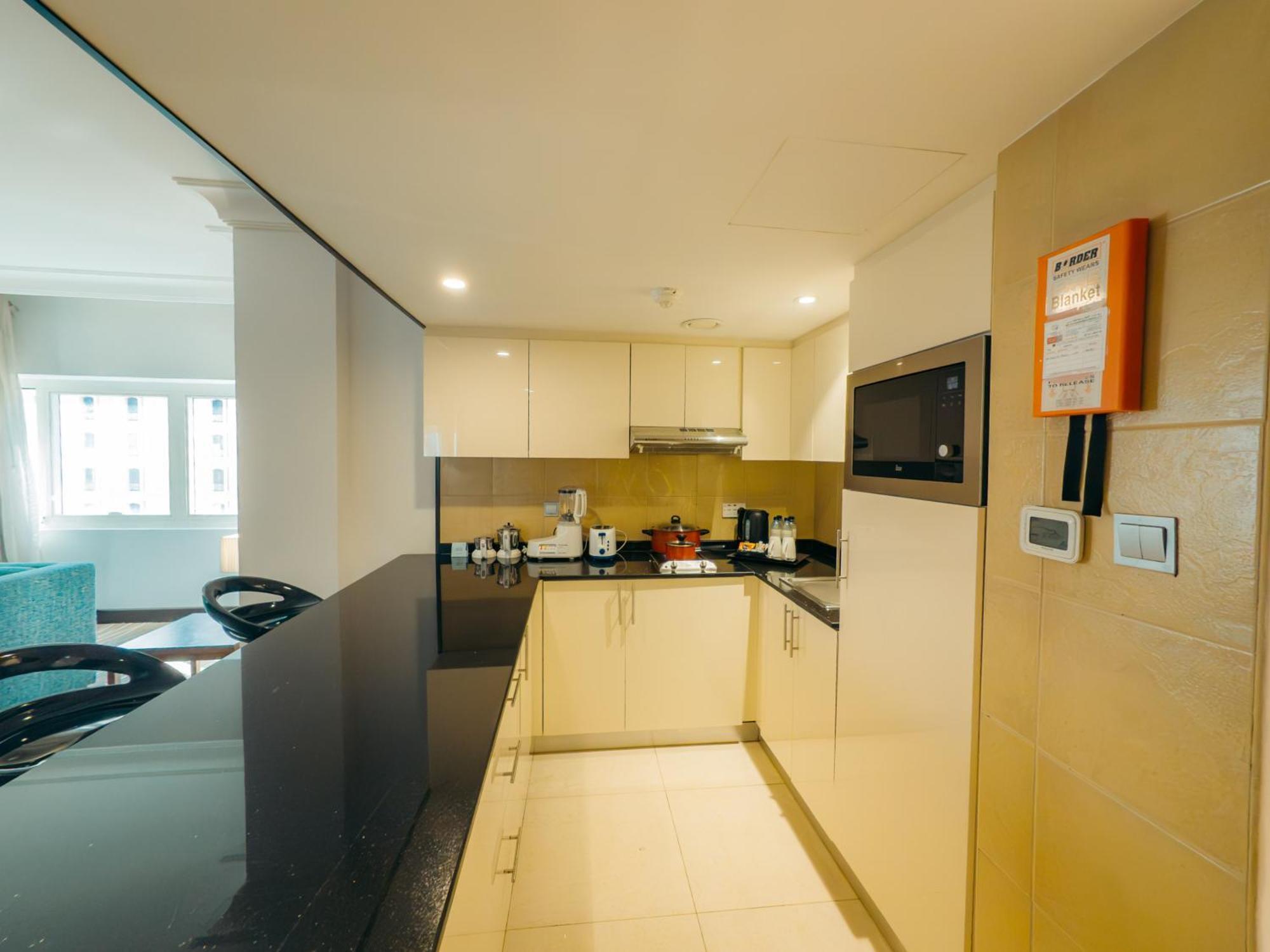 Copthorne Downtown By Millennium Abu Dhabi Exterior foto