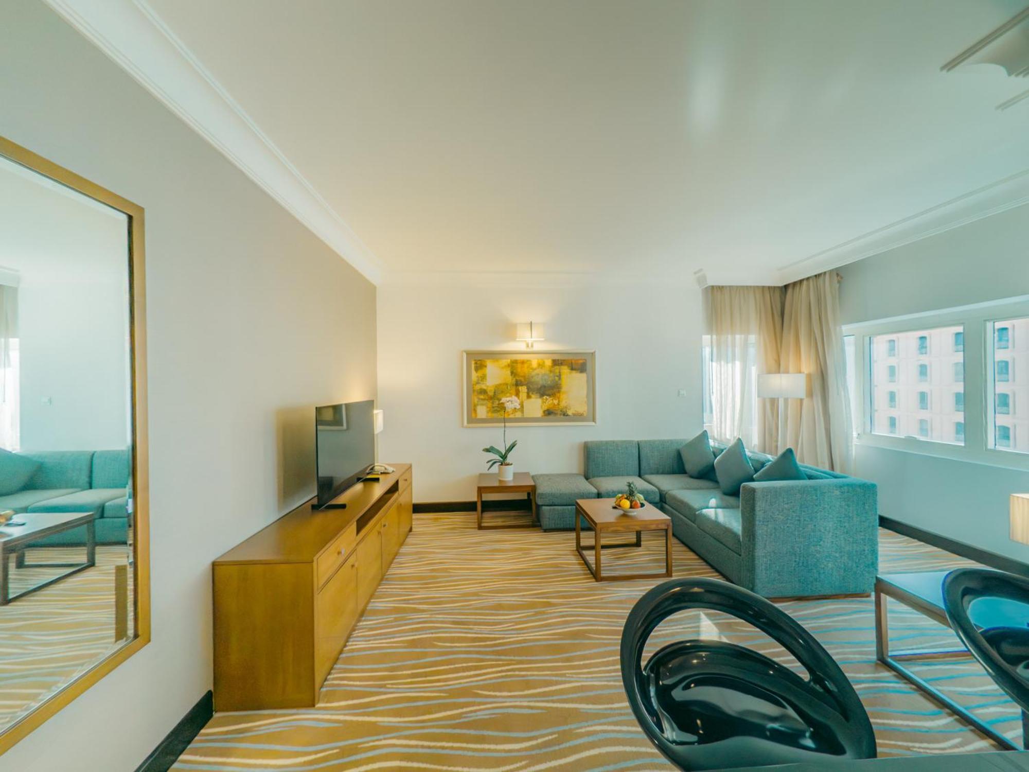 Copthorne Downtown By Millennium Abu Dhabi Exterior foto