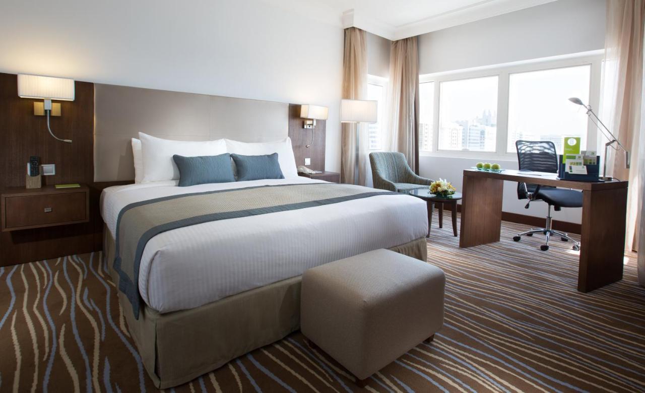 Copthorne Downtown By Millennium Abu Dhabi Exterior foto